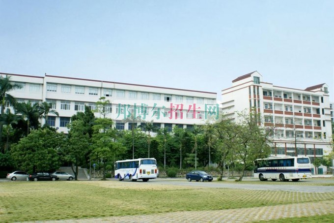 廣州鐵路職業(yè)技術(shù)學院招生辦聯(lián)系電話