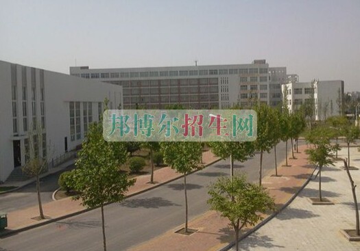 菏澤醫(yī)學(xué)?？茖W(xué)校