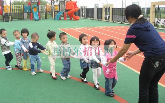 ?？朴讕煂I(yè)需要學(xué)些什么知識(shí)