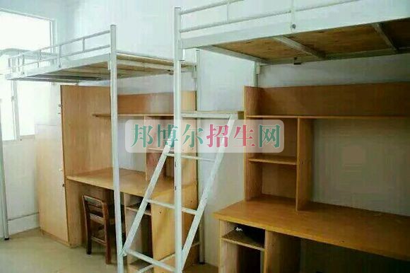 海南經貿職業(yè)技術學院宿舍條件