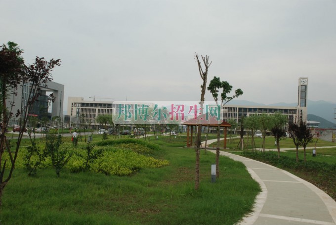 四川信息職業(yè)技術學院網站網址
