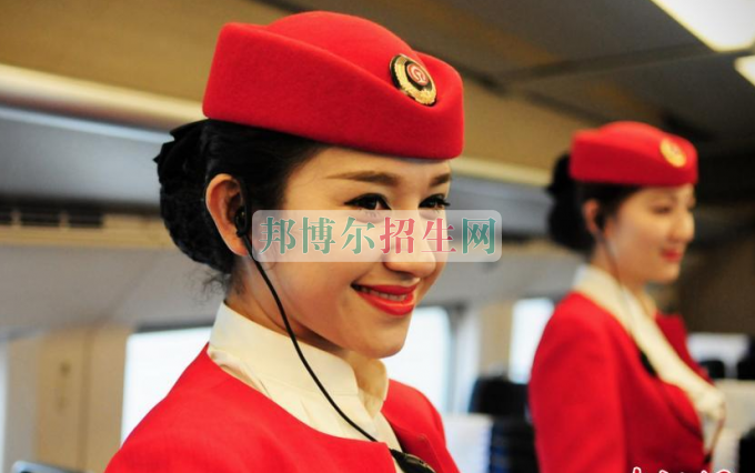 成都內(nèi)理科一專鐵道車輛大專學校