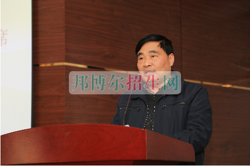 成都航空職業(yè)技術(shù)學院第三屆第一次教職工代表、工會會員代表大會勝利召開