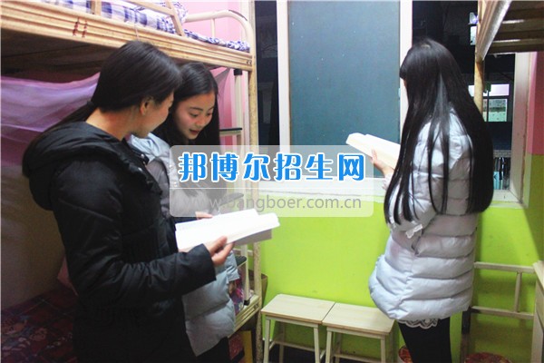 成都希望幼師學(xué)校是責(zé)任？更是一種愛！