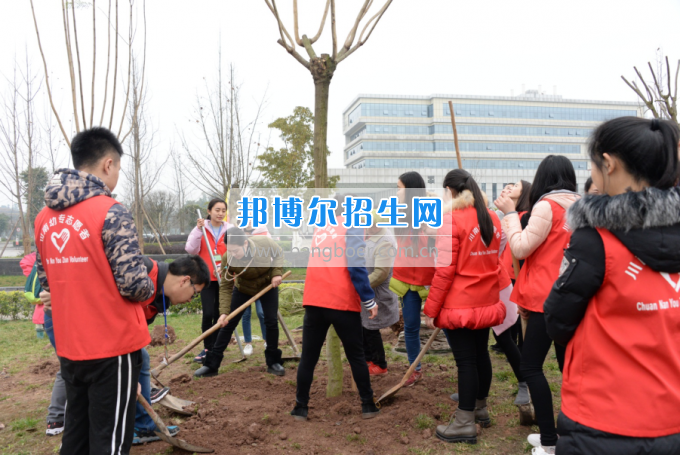 川南幼兒師范高等?？茖W校學前教育二系黨日活動