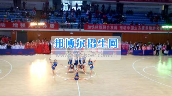 川北幼兒師范高等?？茖W(xué)校榮獲2017西部地區(qū)體育舞蹈大賽金獎(jiǎng)