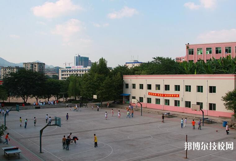 重慶科能高級技工學(xué)校2020年報名條件、招生要求、招生對象