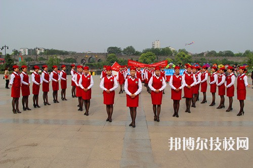 成都新運職業(yè)學(xué)校2020年報名條件、招生要求、招生對象