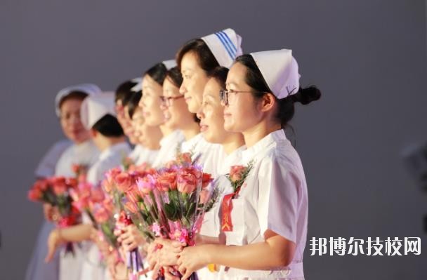 溫州護(hù)士學(xué)校2020年學(xué)費(fèi)、收費(fèi)標(biāo)準(zhǔn)