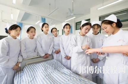 溫州護士學校2020年報名條件、招生要求、招生對象