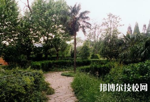 貴州林業(yè)學(xué)校2020年報(bào)名條件、招生要求、招生對(duì)象