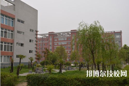 陜西航空技師學(xué)院2020年報(bào)名條件、招生要求、招生對(duì)象