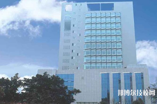 重慶五一高級(jí)技工學(xué)校2020年學(xué)費(fèi)、收費(fèi)多少