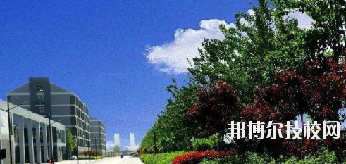 石家莊經(jīng)貿(mào)學(xué)校2020年招生辦聯(lián)系電話(huà) 