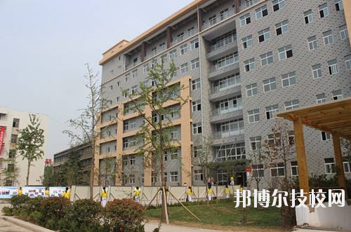 橫山縣職業(yè)技術教育中心2020年招生辦聯系電話