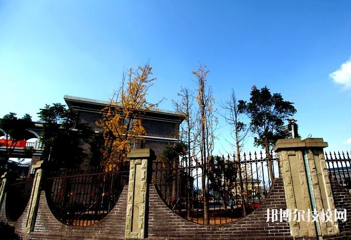 重慶財政學校2020年報名條件、招生要求、招生對象