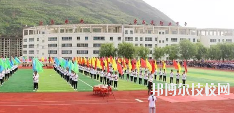 宕昌職業(yè)中等專業(yè)學(xué)校2020年報名條件、招生要求、招生對象