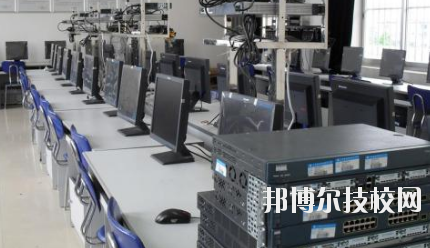 甘肅省藝術(shù)設計學校2020年學費、收費多少