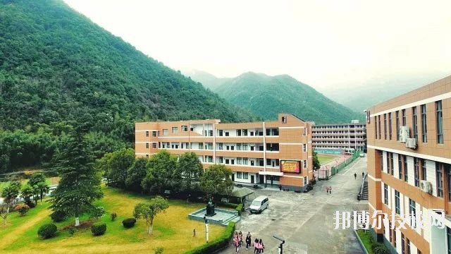 寧波四明職業(yè)高級中學怎么樣、好不好