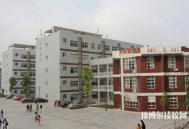 重慶黔江區(qū)民族職業(yè)教育中心2020年有哪些專(zhuān)業(yè)
