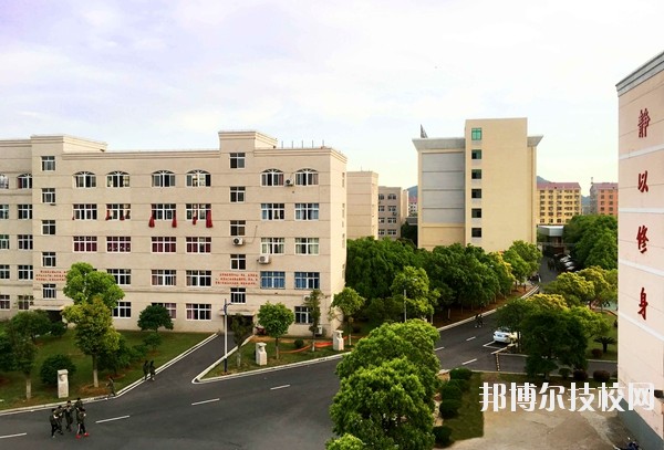 江西華憶電子工業(yè)中等專業(yè)學校怎么樣、好不好