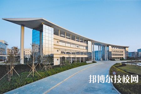 鄞州職業(yè)教育中心學(xué)校2020年報(bào)名條件、招生要求、招生對象