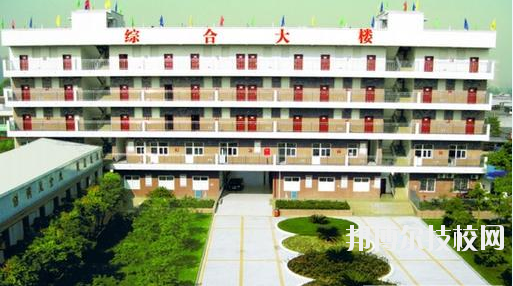 樂山市金盾職業(yè)學校2020年報名條件、招生要求、招生對象