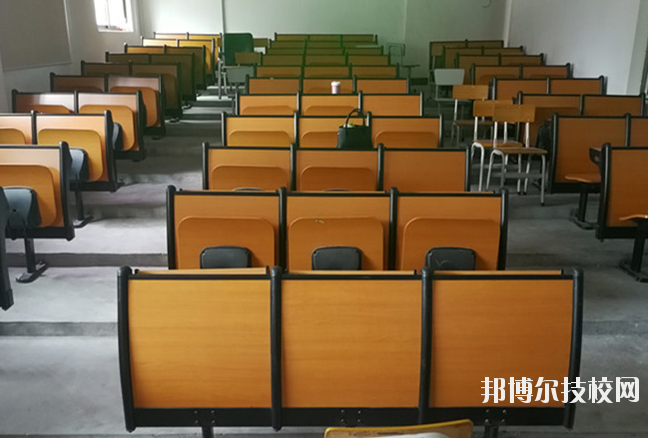 梅州梅鐵職業(yè)技術(shù)學(xué)校2020年報名條件、招生要求、招生對象
