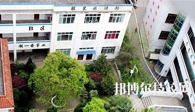 貴州鳳岡縣中等職業(yè)學(xué)校2020年報名條件、招生要求、招生對象