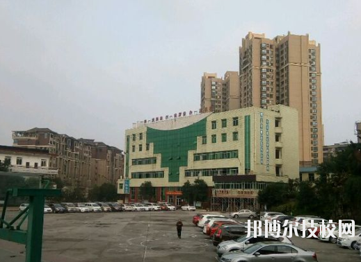 重慶機(jī)械技師學(xué)院怎么樣、好不好