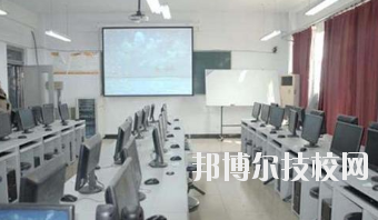 瓜州冶金中等專業(yè)學校2020年報名條件、招生要求、招生對象