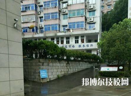 富陽技工學(xué)校怎么樣、好不好