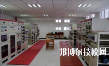 重慶萬州第一職業(yè)高級(jí)中學(xué)2020年報(bào)名條件、招生要求、招生對象