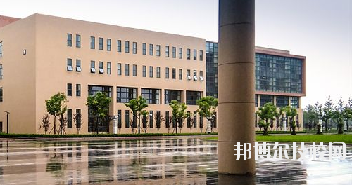 長安汽車(集團(tuán))有限責(zé)任公司技工學(xué)校2020年報(bào)名條件、招生要求、招生對(duì)象