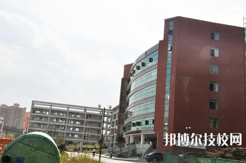 畢節(jié)七星關(guān)中等職業(yè)學(xué)校2020年報(bào)名條件、招生要求、招生對(duì)象