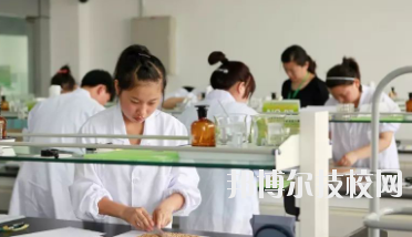 定西臨洮農(nóng)業(yè)學(xué)校2020年報(bào)名條件、招生要求、招生對象