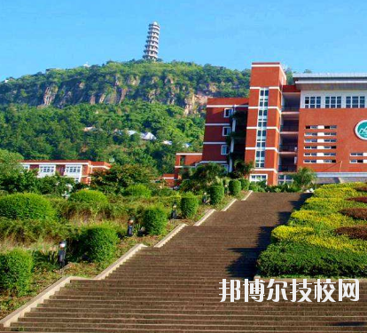 重慶南桐礦業(yè)有限責(zé)任公司技工學(xué)校2020年報名條件、招生要求、招生對象