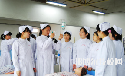 重慶藥劑學(xué)校2020年報(bào)名條件、招生要求、招生對(duì)象
