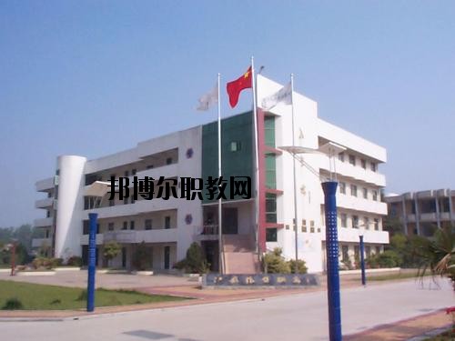 昭陽(yáng)區(qū)高級(jí)職業(yè)中學(xué)怎么樣、好不好