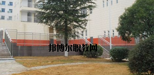 浦北第一職業(yè)技術(shù)學(xué)校2020年報名條件、招生要求、招生對象