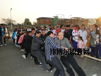 閬中師范學(xué)校2020年報名條件、招生要求、招生對象