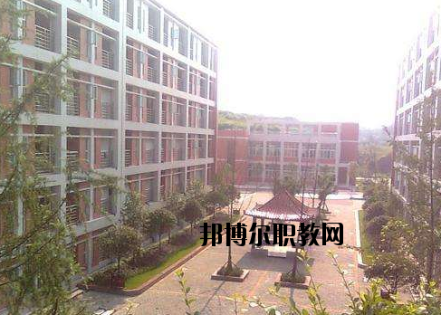瑞安開(kāi)元高級(jí)中學(xué)2020年報(bào)名條件、招生要求、招生對(duì)象