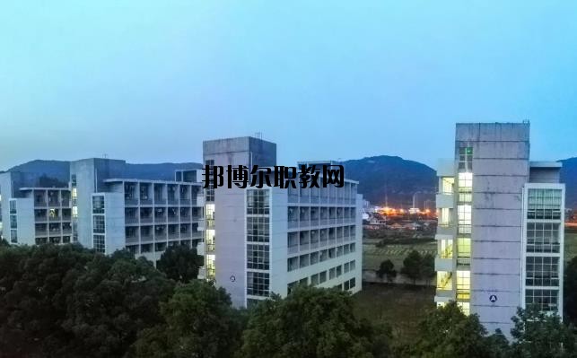 平陽(yáng)縣職業(yè)中等專(zhuān)業(yè)學(xué)校怎么樣，好不好