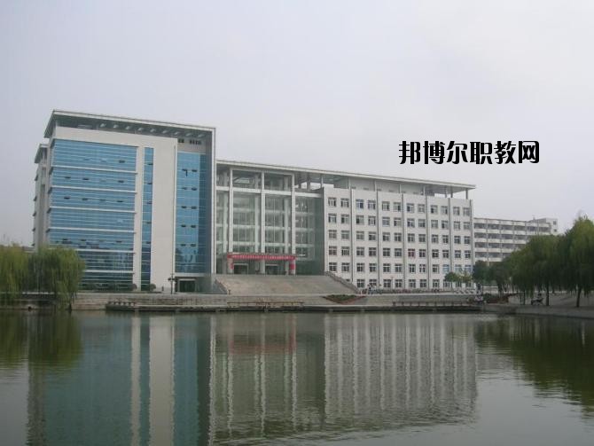 姚安縣職業(yè)高級中學2020年學費、收費多少