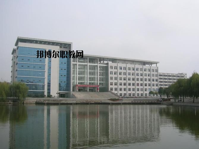 永仁縣職業(yè)高級中學(xué)2020年學(xué)費、收費多少