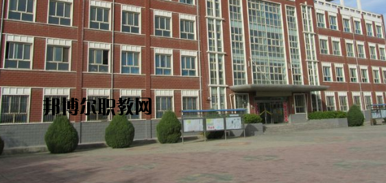 蘭州航空工業(yè)技工學(xué)校2020年報(bào)名條件、招生要求、招生對(duì)象