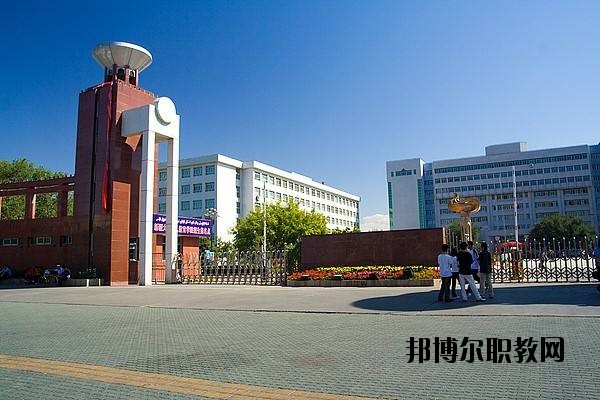 黃梅理工學(xué)校2020年報名條件、招生要求、招生對象