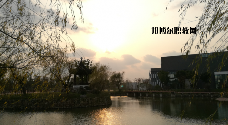 蘇州高等幼兒師范學(xué)校怎么樣、好不好