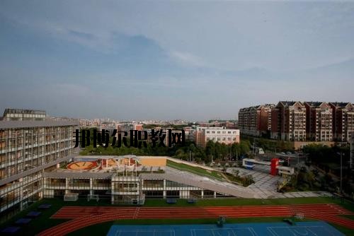 綿陽工貿(mào)學(xué)校2020年報名條件、招生要求、招生對象