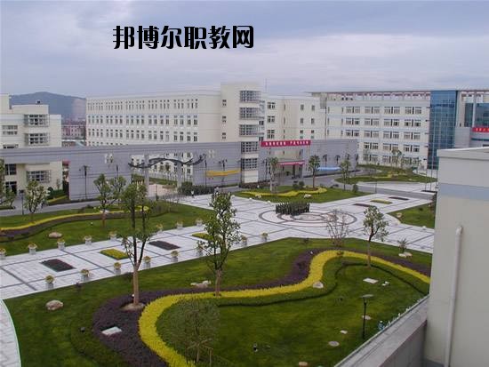 蘄春理工中等專業(yè)學(xué)校怎么樣、好不好
